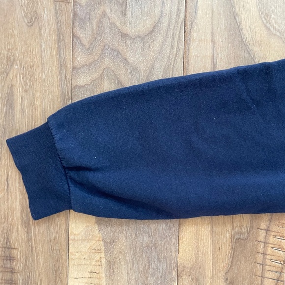 Excellent Condition Colorado Avalanche Hoodie for Tweens - Picture 6 of 9